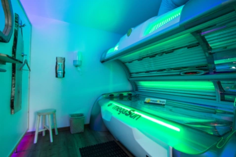 Sonnenstudio Hainfeld megaSun 5800 Solarium